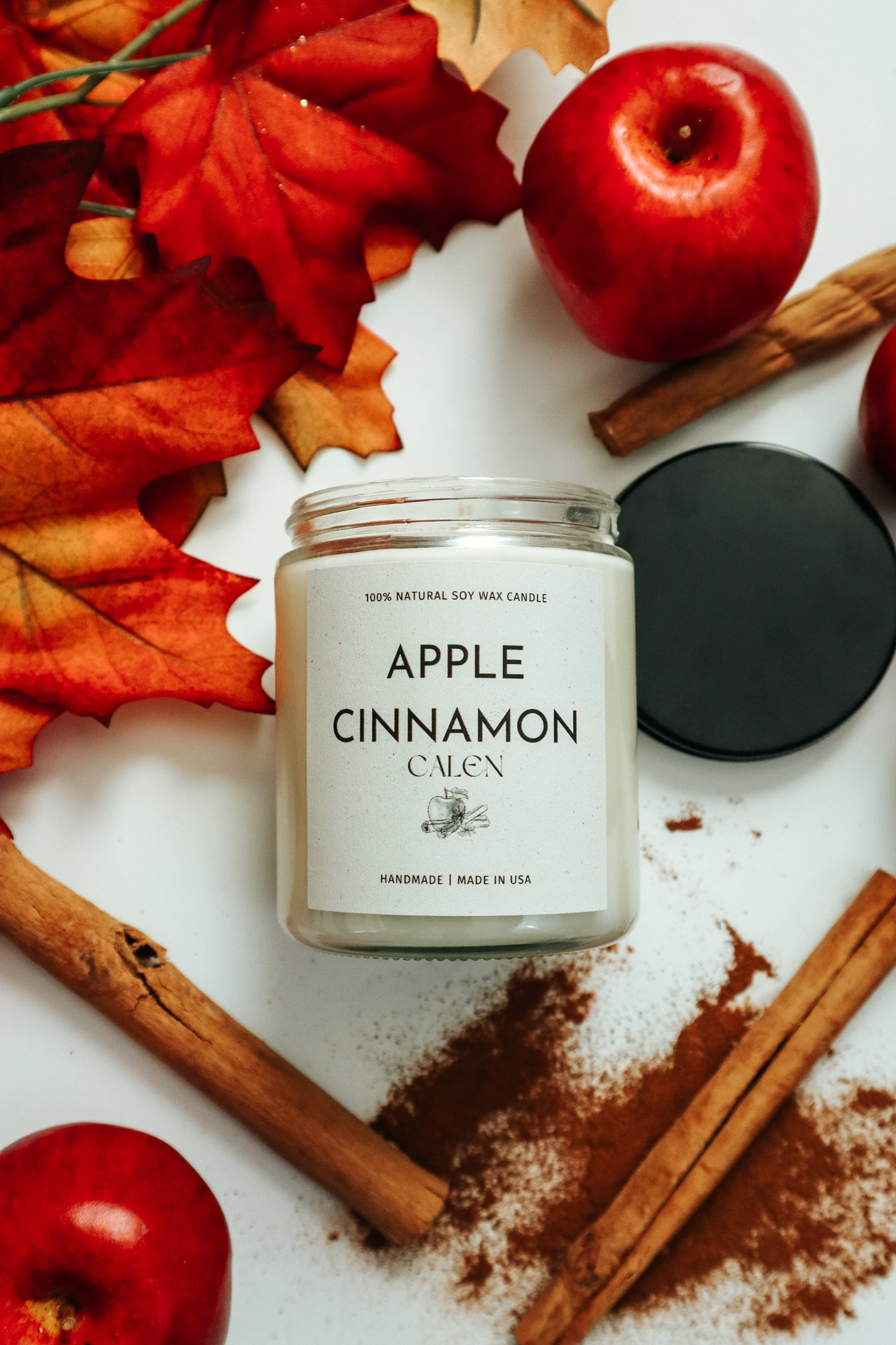 Apple Cinnamon 8oz Soy Candle (Reformulated to be stronger)